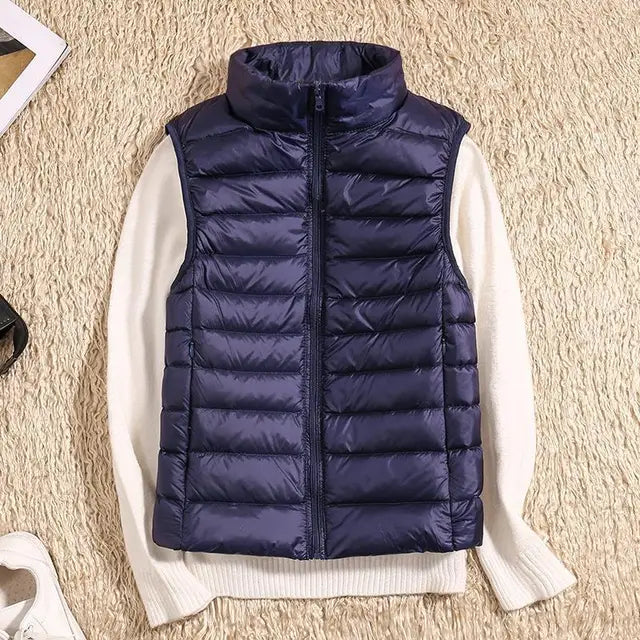 NOUVEAU-RICHE-Ultraleichte-Daunenweste-Damen-Warme-Leichte-Schicht-NOUVEAU-RICHE-Marineblau-S-11.jpg