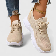 OrthoVogue__-_Orthopedische__comfortabele_en_stijlvolle_sneakers_0_720x-Photoroom.webp