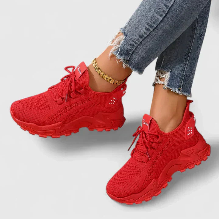 OrthoVogue__-_Orthopedische__comfortabele_en_stijlvolle_sneakers_6_720x-Photoroom.webp