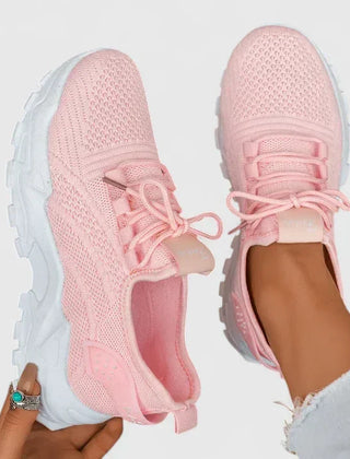 OrthoVogue__-_Orthopedische__comfortabele_en_stijlvolle_sneakers_9_720x-Photoroom.webp
