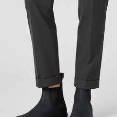 Women_sChelseaBootswithElasticPanelsandPullTabs_7.png