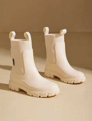 noor-block-heel-chunky-contemporary-chelsea-boots-1.webp