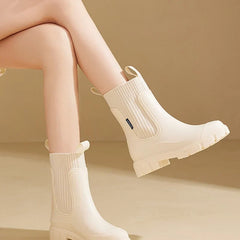 noor-block-heel-chunky-contemporary-chelsea-boots-2.webp