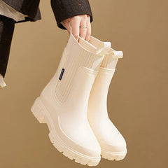 noor-block-heel-chunky-contemporary-chelsea-boots-4.webp