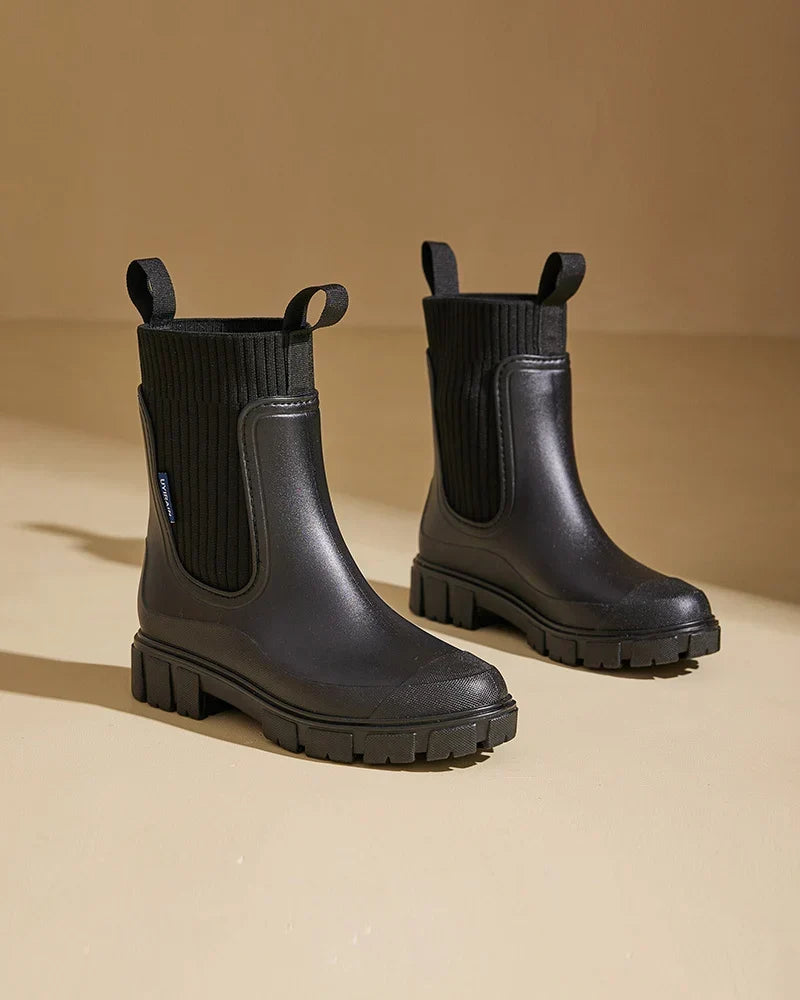 noor-block-heel-chunky-contemporary-chelsea-boots-6.webp